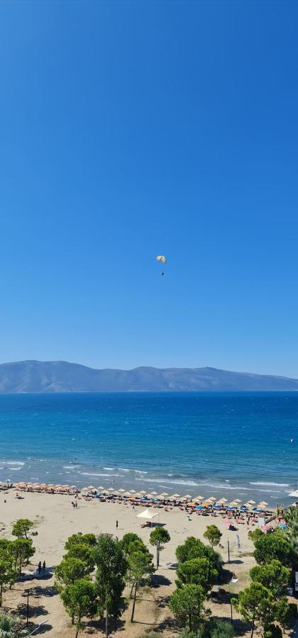 Sea Dream Apartment Vlorë Exteriör bild