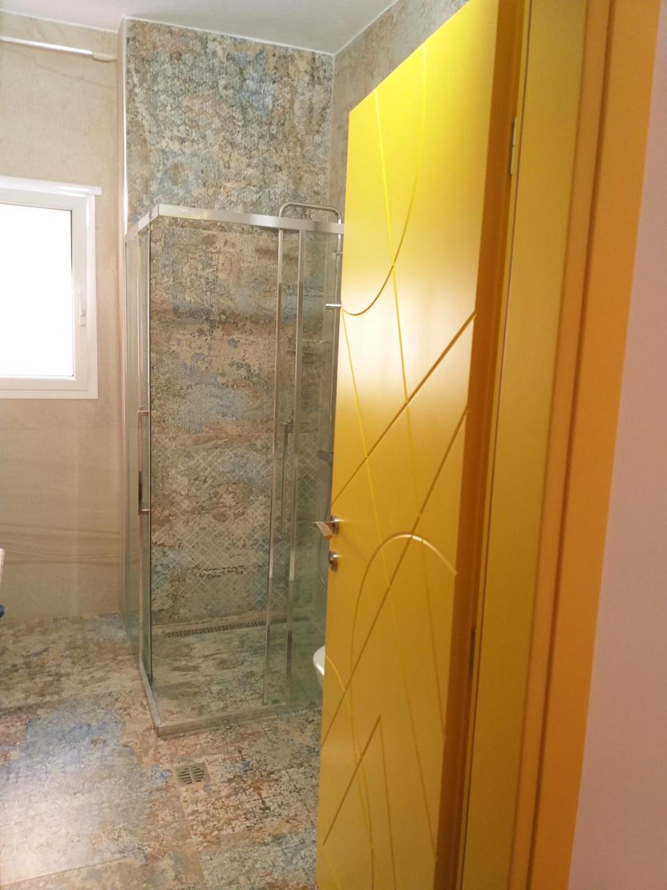 Sea Dream Apartment Vlorë Exteriör bild