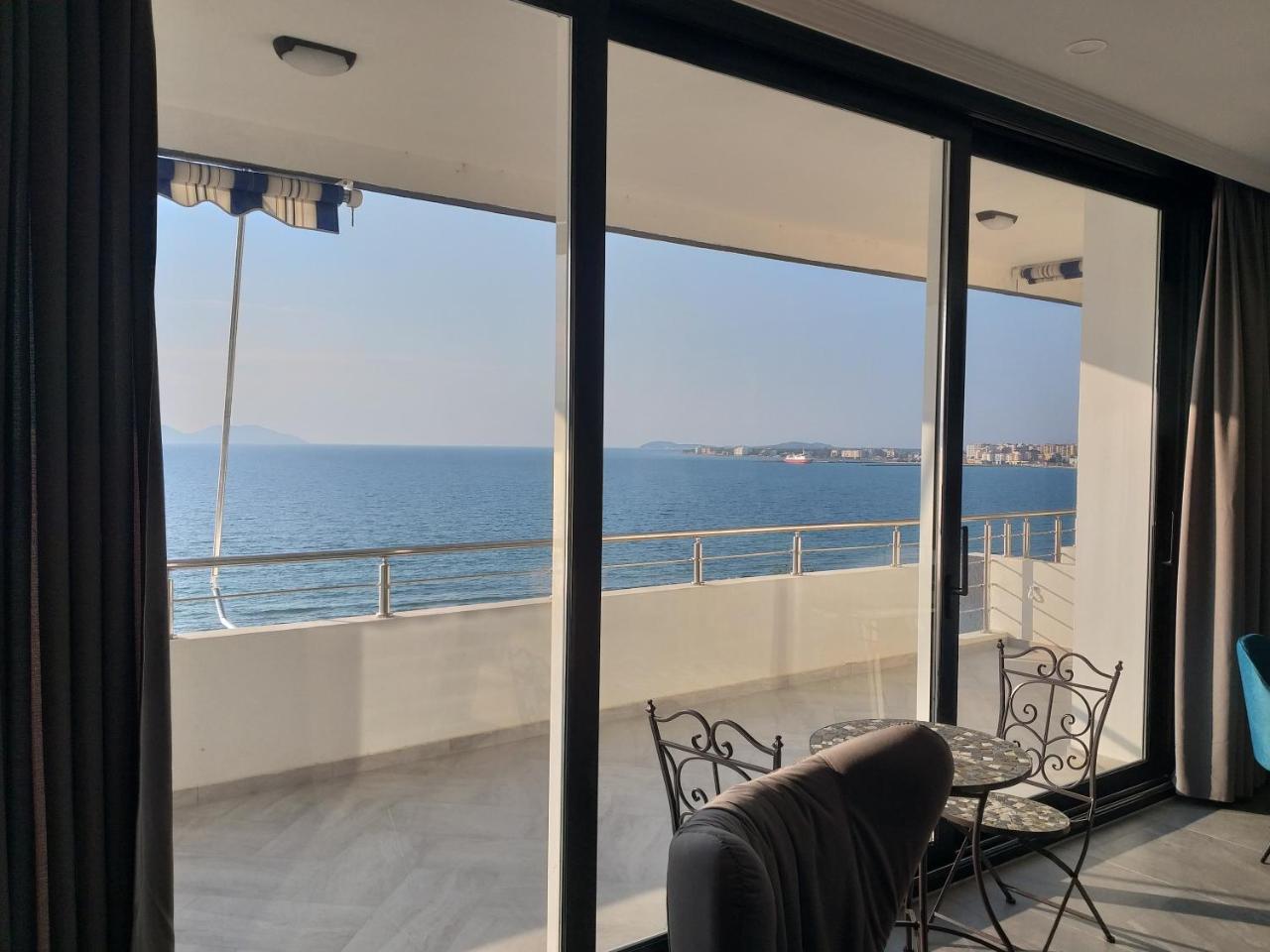 Sea Dream Apartment Vlorë Exteriör bild